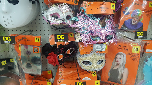 Discount Store «Dollar General», reviews and photos, 1785 S 8th St, Colorado Springs, CO 80905, USA