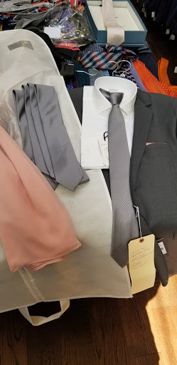 Stores to buy men's shirts Toronto