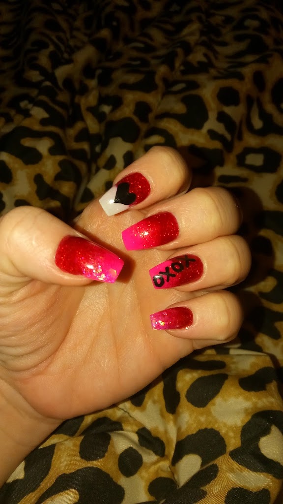 Divine Salon And Boutique 95965