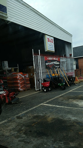 B & D True Value Hardware