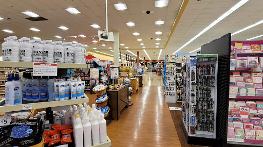 Supermarket «Giant Eagle Supermarket», reviews and photos, 873 Refugee Rd, Pickerington, OH 43147, USA