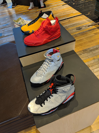 Clothing Store «Nike Lenox», reviews and photos, 3393 Peachtree Rd, Atlanta, GA 30326, USA