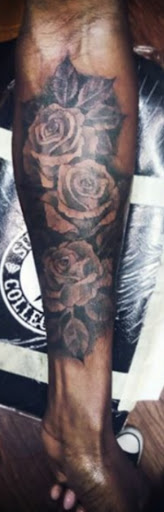 Tattoo Shop «C&L Tattoo Studio and Body Piercing», reviews and photos, 4807 Mahoning Ave, Warren, OH 44483, USA