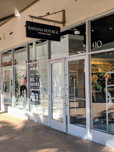 Clothing Store «Banana Republic Factory Store», reviews and photos, 100 Citadel Dr, Commerce, CA 90040, USA