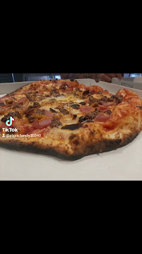 Plats et boissons du Pizzeria Pizza Family à Rousson - n°14