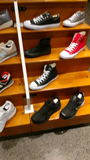 Shoe Store «Champs Sports», reviews and photos, 160 N Gulph Rd, King of Prussia, PA 19406, USA