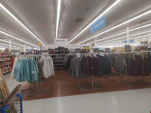 Discount Store «Walmart», reviews and photos, 206 US-1, Falmouth, ME 04105, USA