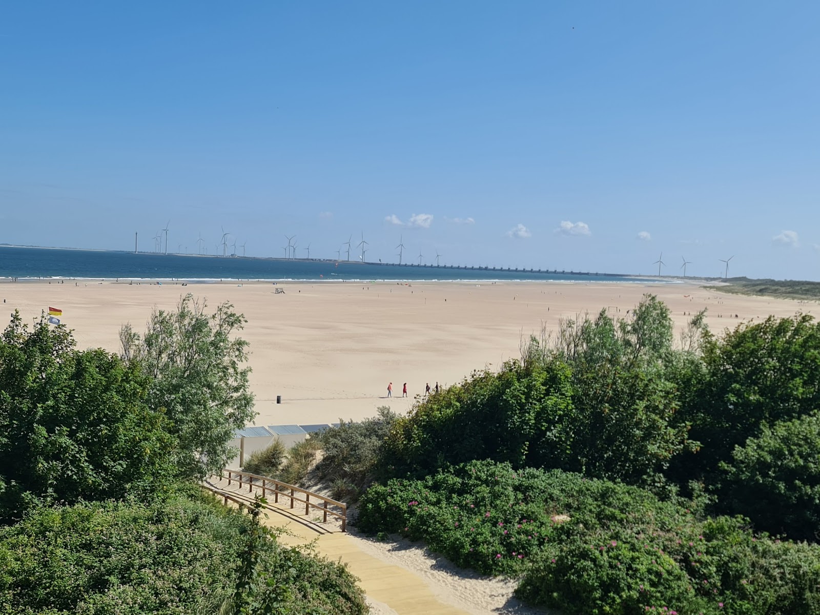 Strand Vrouwenpolder photo #9