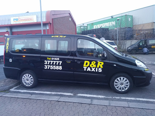 D & R Taxis Plus