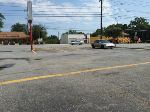 Auto Repair Shop «Meineke Car Care Center», reviews and photos, 4513 W Market St, Greensboro, NC 27407, USA