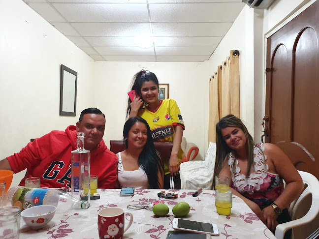 Opiniones de EL BOLON ASADO en Guayaquil - Restaurante