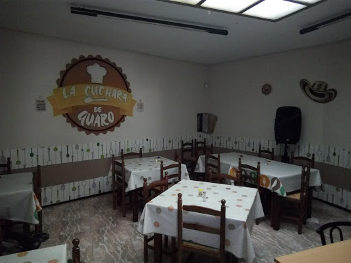 Bar La Cuchara De Guaro   - Cl. Reyes Católicos, 15, 01013 Vitoria-Gasteiz, Álava, España