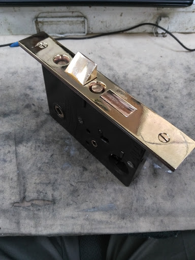 Locksmith «Cuyahoga Safe & Lock», reviews and photos, 13615 Madison Ave, Lakewood, OH 44107, USA