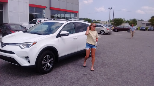 Car Dealer «Toyota of Elizabeth City», reviews and photos, 1002 Halstead Blvd, Elizabeth City, NC 27909, USA