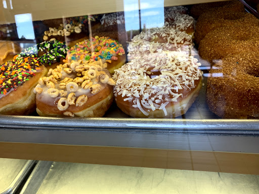 Dessert Shop «Rainbow Donuts», reviews and photos, 3000 W Lincoln Ave, Anaheim, CA 92801, USA