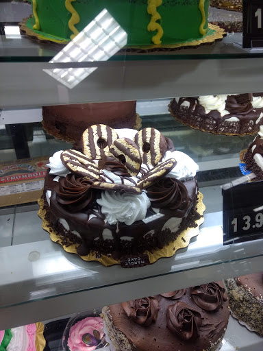 Shopping Mall «Manor Shopping Center», reviews and photos, 1234 Millersville Pike, Lancaster, PA 17603, USA