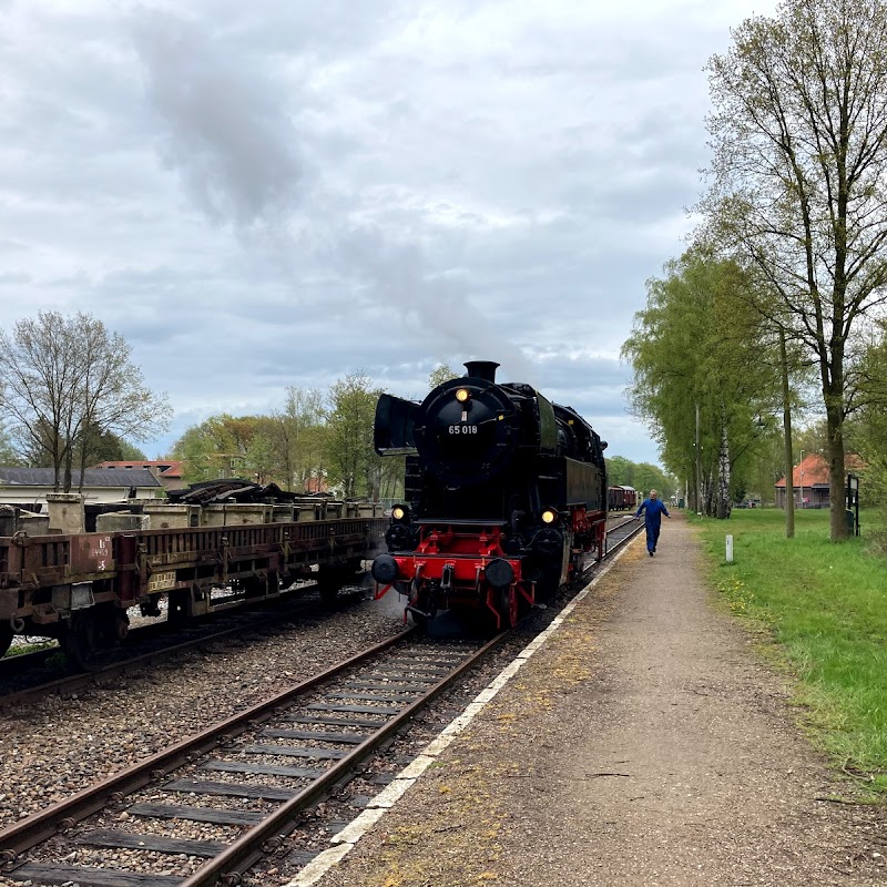 Station Loenen