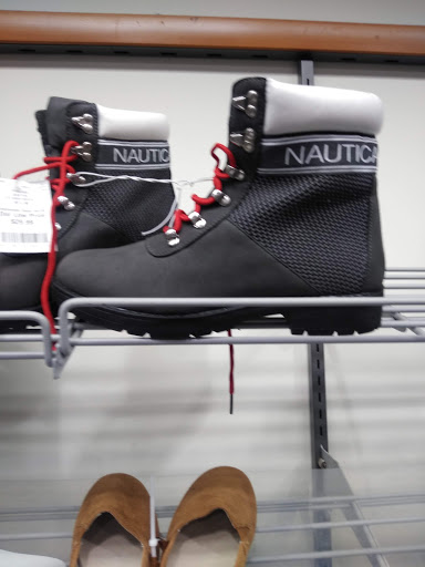 Clothing Store «Burlington Coat Factory», reviews and photos, 22331 Eureka Rd, Taylor, MI 48180, USA