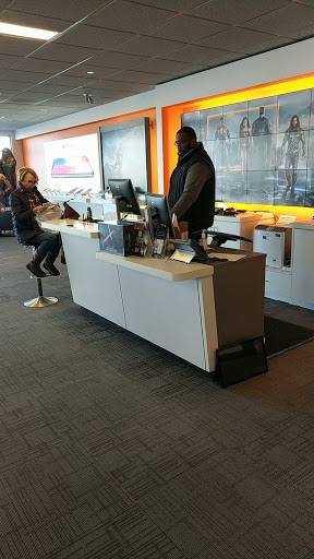 Cell Phone Store «AT&T», reviews and photos, 169 Danbury Rd, New Milford, CT 06776, USA