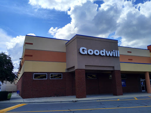 Thrift Store «Goodwill - Pineville», reviews and photos, 10124 Johnston Rd, Charlotte, NC 28210, USA