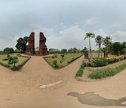 Candi Wringin Lawang photo