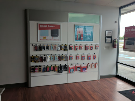 Electronics Repair Shop «uBreakiFix», reviews and photos, 10 Willow Rd #4, Maple Shade Township, NJ 08052, USA