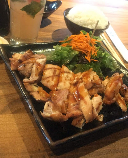 Sushi Restaurant «Mikuni Japanese Restaurant & Sushi Bar», reviews and photos, 4323 Hazel Ave, Fair Oaks, CA 95628, USA