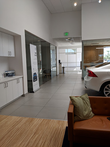 Car Dealer «Volvo of Tempe», reviews and photos, 8060 S Autoplex Loop, Tempe, AZ 85284, USA