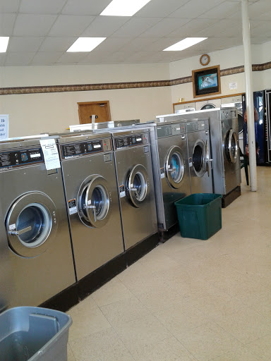 Dry Cleaner «Georgetown Cleaners», reviews and photos, 399 S Main St, Fond du Lac, WI 54935, USA