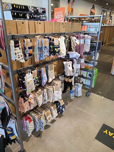 Shoe Store «DSW Designer Shoe Warehouse», reviews and photos, 771 W. Montauk Highway, West Babylon, NY 11704, USA