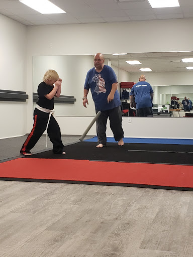 Health Club «Utopia Fitness & Tanning», reviews and photos, 703 E Broad St, Mansfield, TX 76063, USA