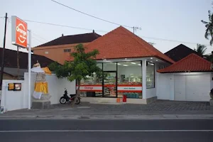 Orange Mini Market Sanur image