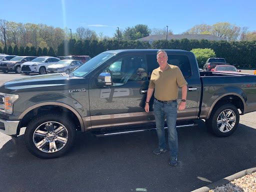 Ford Dealer «Mitchell Selig Ford», reviews and photos, 801 Bloomfield Ave, Windsor, CT 06095, USA