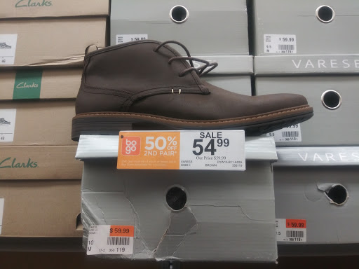 Shoe Store «Rack Room Shoes», reviews and photos, 9600 S Interstate Hwy 35 N100, Austin, TX 78748, USA