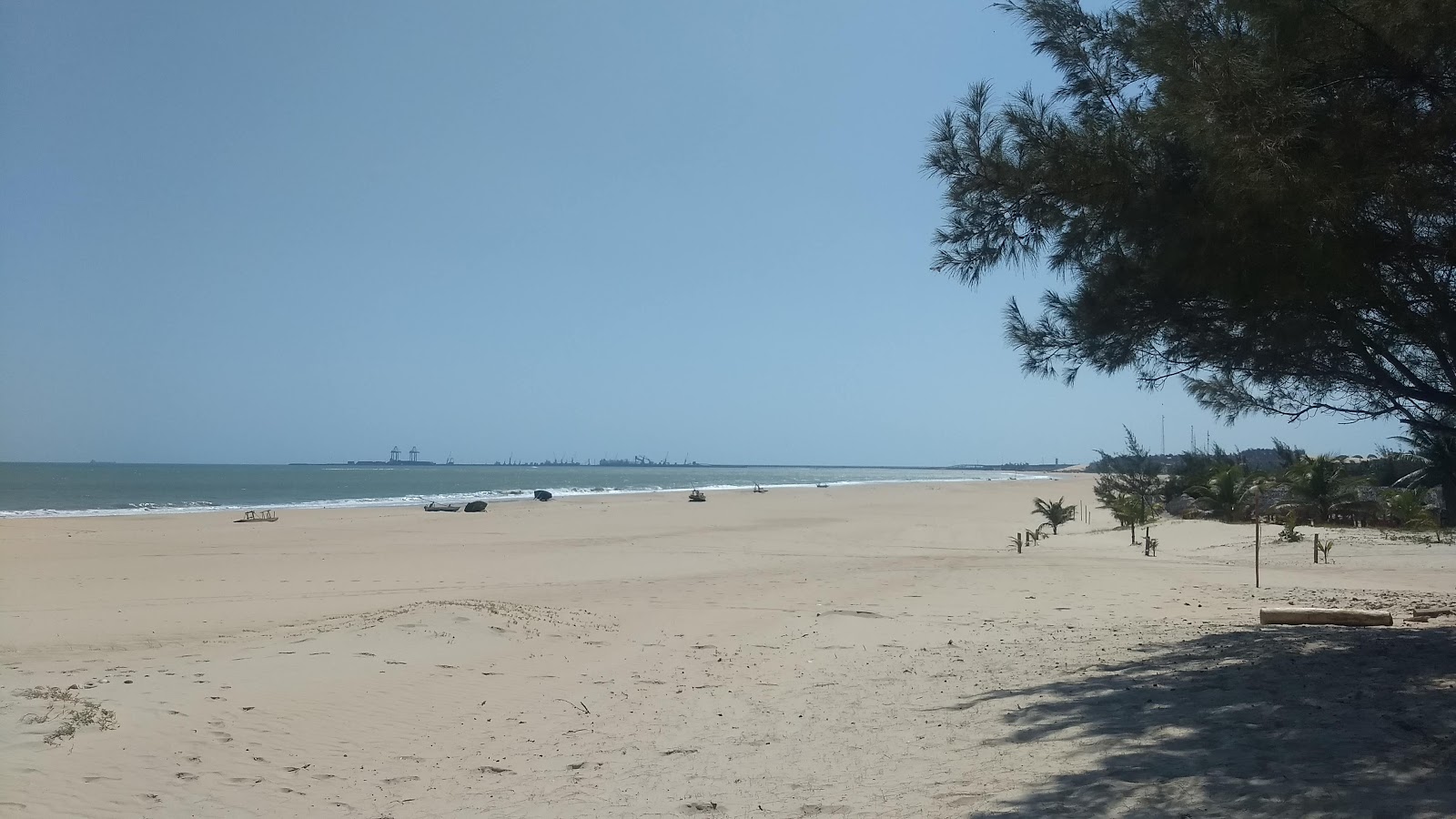 Fotografija Praia do Pecem z dolga ravna obala