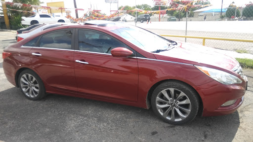 Used Car Dealer «Veracity Auto Center», reviews and photos, 1963 Austin Hwy, San Antonio, TX 78218, USA