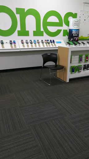 Cell Phone Store «Cricket Wireless Authorized Retailer», reviews and photos, 22630 Shore Center Dr, Euclid, OH 44123, USA