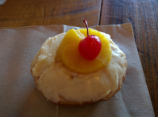 Donut Shop «Wake N Bake Donuts - Carolina Beach», reviews and photos, 1401 N Lake Park Blvd Suite 46, Carolina Beach, NC 28428, USA