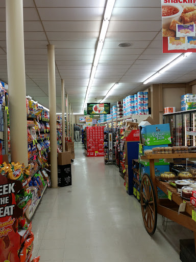 Grocery Store «Hometown Market», reviews and photos, 723 2nd Ave E, Oneonta, AL 35121, USA