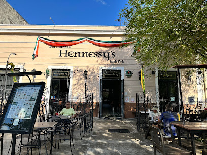 Hennessys Irish Pub - Paseo Montejo. C 56-A No. 486A x 41 y 43, Centro, 97000 Mérida, Yuc., Mexico