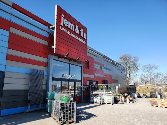 Kommentarer og anmeldelser af jem & fix Karlslunde