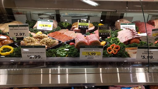 Grocery Store «Lowes Foods of Boone», reviews and photos, 267 New Market Centre, Boone, NC 28607, USA