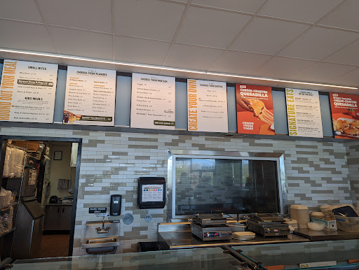 Mexican Restaurant «QDOBA Mexican Eats», reviews and photos, 14169 Manchester Rd Suite F, Manchester, MO 63011, USA