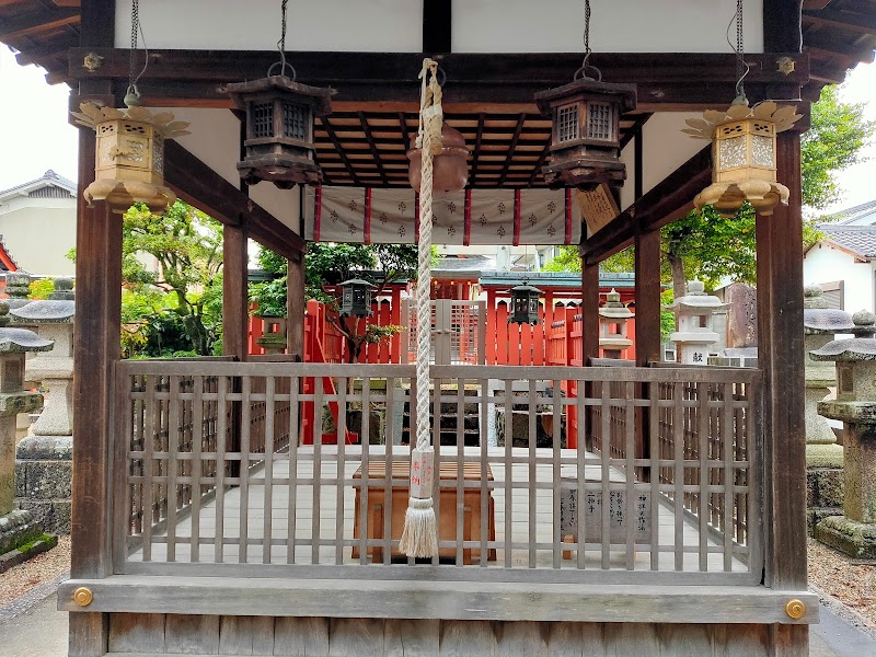 宅春日神社