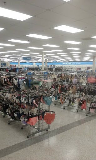 Clothing Store «Ross Dress for Less», reviews and photos, 1931 E Main St, Spartanburg, SC 29307, USA