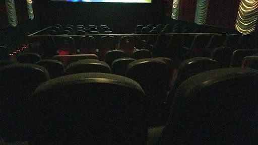 Movie Theater «Regal Cinemas Interstate Park 18», reviews and photos, 1089 Interstate Pkwy, Akron, OH 44312, USA