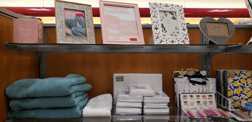 Department Store «T.J. Maxx», reviews and photos, 33025 Grand River Ave, Farmington, MI 48336, USA