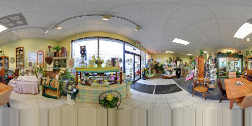 Florist «Chapel Hill Florist», reviews and photos, 2913 IL-120, McHenry, IL 60051, USA