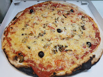 Pizza du Pizzeria Presto Pizza Salon à Salon-de-Provence - n°19