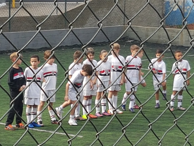 Comentários e avaliações sobre Escola de Futebol SPFC Unidade Piloto
